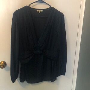 Max Studio XL long sleeved blouse